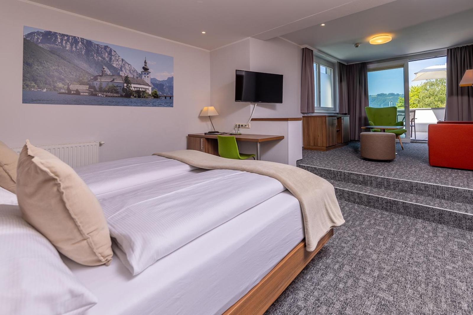 Seehotel Im Weyer Gmunden Exterior foto