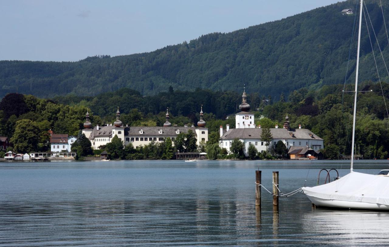 Seehotel Im Weyer Gmunden Exterior foto